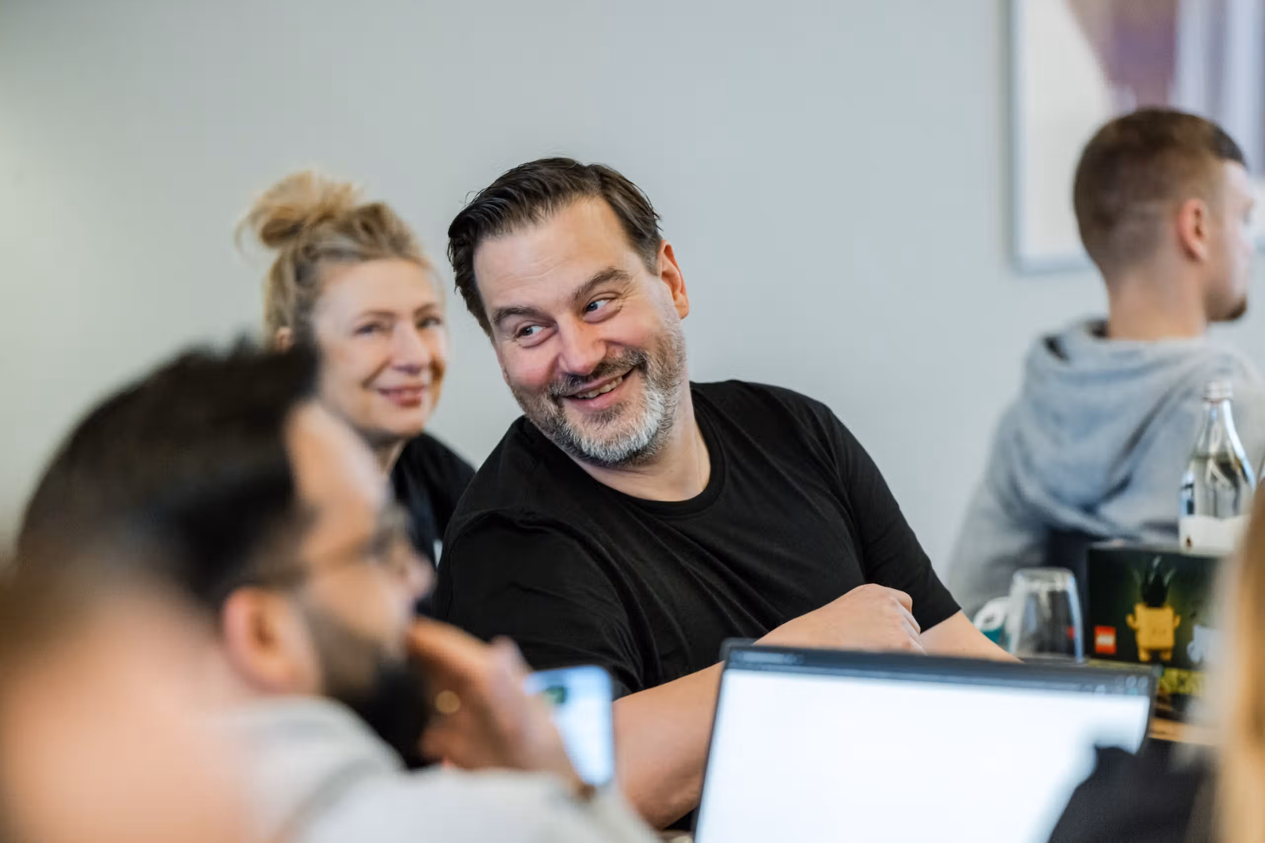 Conciso-Entwicklungsteam im gemeinsamen Arbeitsformat