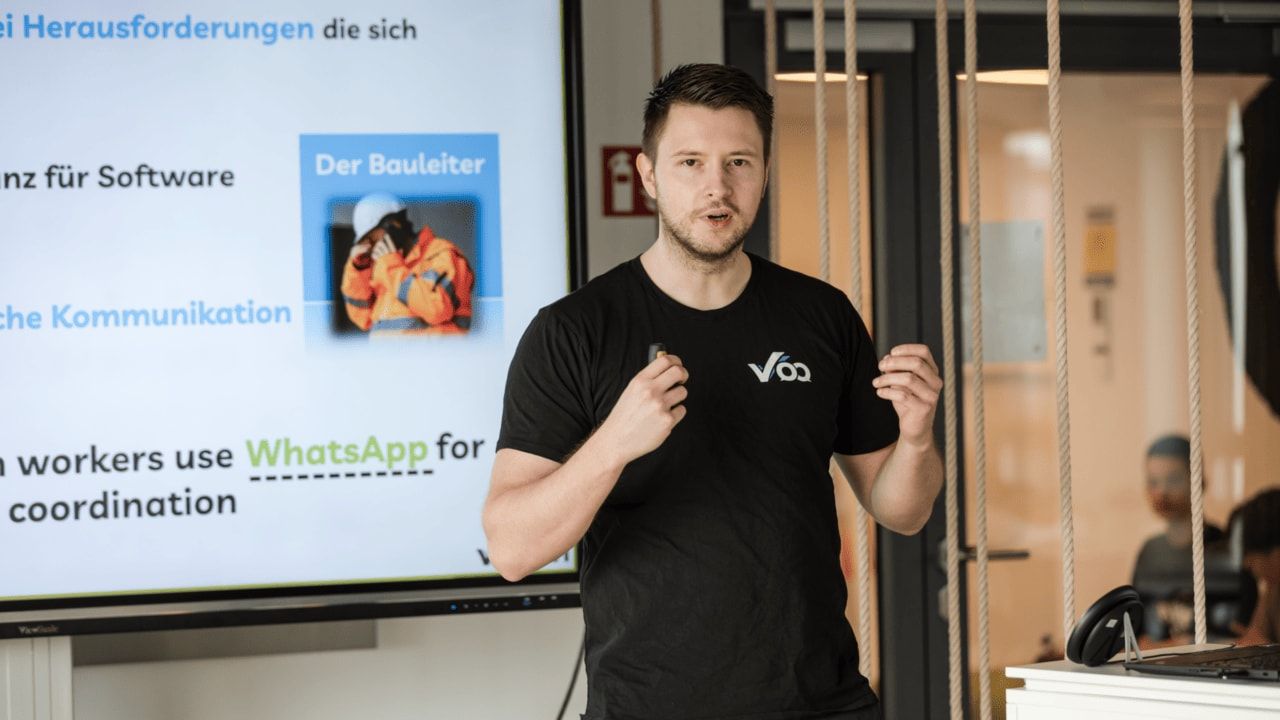 Marvian Rosian von Valoon, Finalist des Rising Digital Awards 2023.